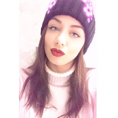 21 | Instagram: aimeejackson_