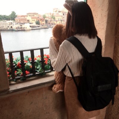 aki_2211's profile picture. Deep Sea Microbiologist | Technical Ice Diver | Tang Dynasty Scholar