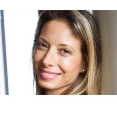 VivianToussieh's profile picture. Psychologist. Writer. Mediation Instructor. Somatic and sound therapist.