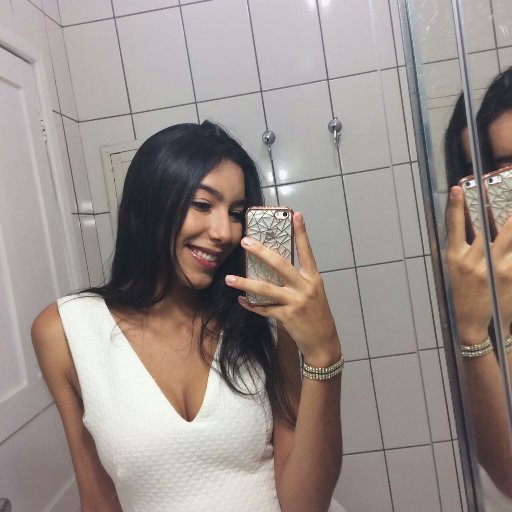 thaynabelon's profile picture. insta/snap: thaynabelon