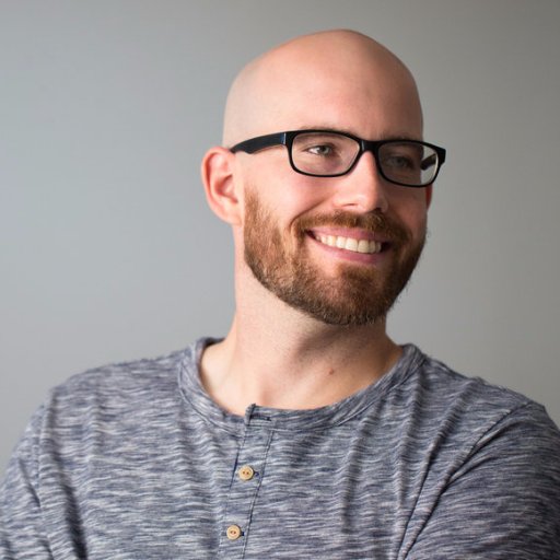 Artist and Founder of @Hope_Delivered. Photographer with @TheLanghoffs for Langhoff Creative