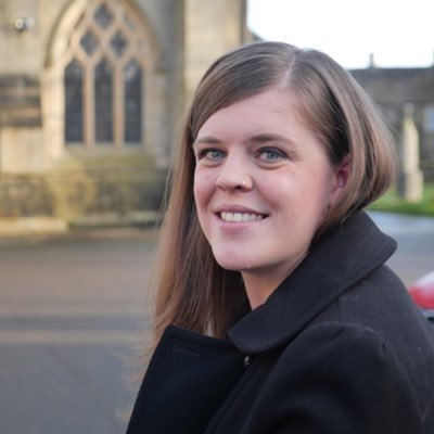 leannekirtley's profile picture. Oh, you know. I like doing stuff and I think I'm utterly HILARIOUS. Join me, won't you?