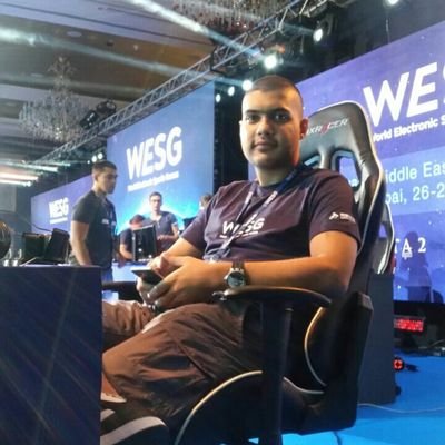 YAkbiek's profile picture. 