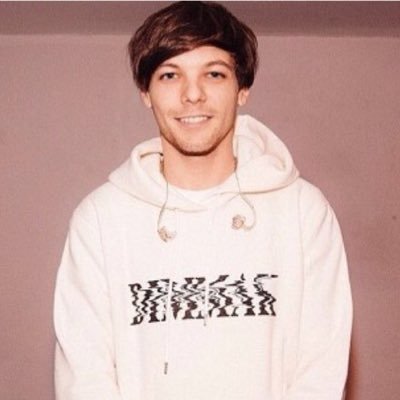 stylinsongrupo's profile picture. grupo de rpg no wpp, quer participar? so mandar número e nome na dm!