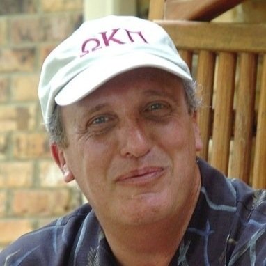 GilipsoV's profile picture. Business isn't complicated. People are!