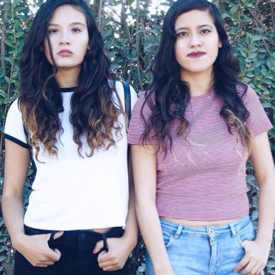 Hola somos Aylin y Dyana. Suscribete a nuestro canal❤️ Video todos los Miércoles✨ Twitter personal @AylinKors y @pek190 | ig: daylinad