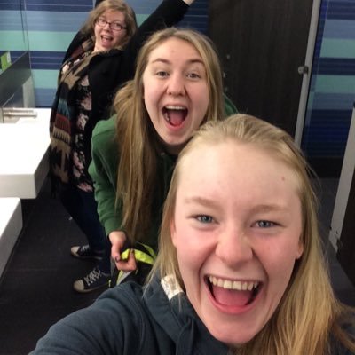 overflowwithjoy's profile picture. daughter of the king born to live a missionary life