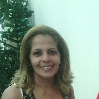 soy educadora me gusta vivir en liberta y ser feliz