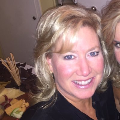 stephanie_sanda's profile picture. 