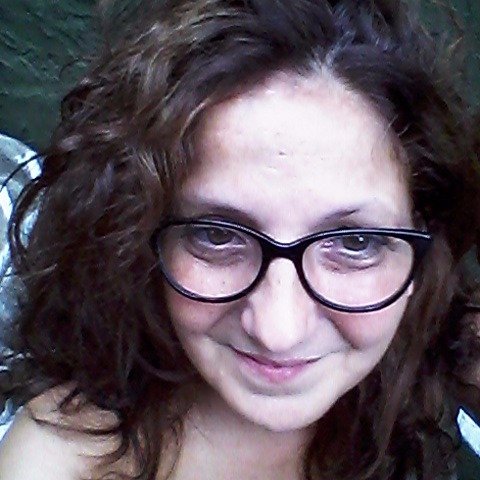 lezclau's profile picture. Periodista - Escritora - Productora en @AmorAnimalTV