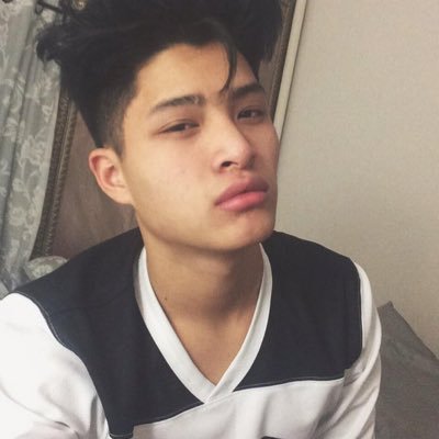 NathanpasKFC's profile picture. ↠ Proмιѕcυoυѕ ɢιrl wherever you are I'м αll αloɴe Aɴd ιт'ѕ yoυ тнαт I wαɴт☽ Jespere vs avez une seol