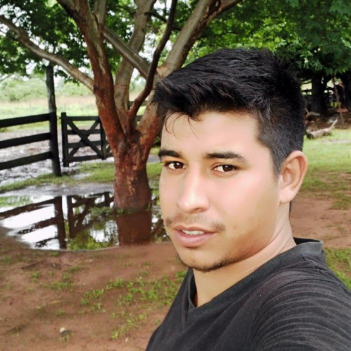Joven trabajador, humilde y solidario. Estancia Javyaha.