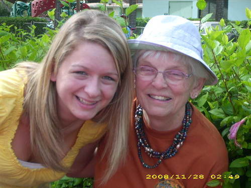 cmi11's profile picture. If we have no peace, it is because we have forgotten that we belong to each other. -mother theresa