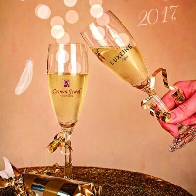 cj__imari's profile picture. CrownJewelは「外面.内面.精神面」の３つの側面から女性らしさの追求をサポートしライフスタイルが日々楽しくなる様にお手伝いさせて頂ければと思っております👑