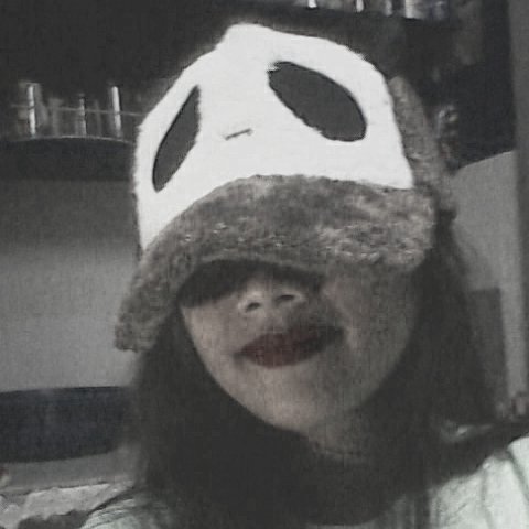 rayray_mary's profile picture. ****