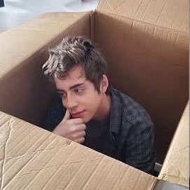 Twitter criado para o youtuber Rafael Lange!❤️