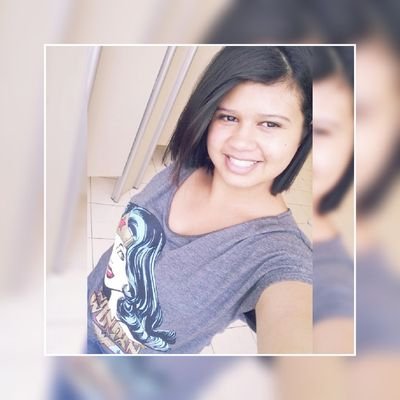 22 anos
Casada com um homem incrível Diego
👫
Cristã 🙏