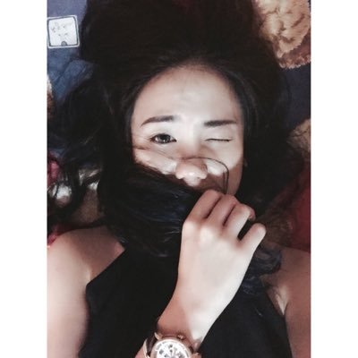 rachelgui21's profile picture. Weird but rare :)