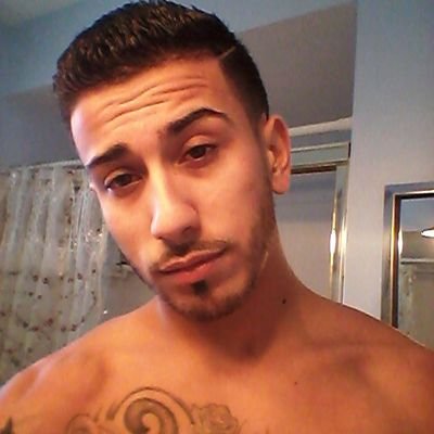 tryin to better my self cause hard work pays off!! let's get this money!! 💶💶💪💯😎