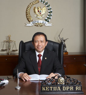 Marzuki_alie's profile picture. Ketua DPR RI
Presiden Parlemen Negara Islam Internasional
Mantan Sekjen Partai Demokrat
