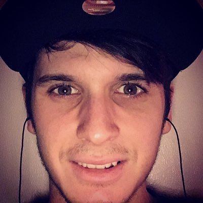 knight_scott's profile picture. Bet yer da still sniffs glue roon the back of the school!