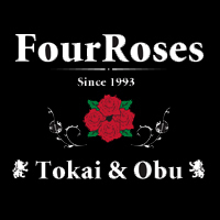 愛知県大府市にあるスポーツ＆ライブカフェバー「FourRoses」です。
 楽しい事盛り沢山で営業中です！
 皆様のご来店スタッフ一同お待ちしております！