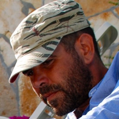 xavierfisselier's profile picture. ... apparaître avant de disparaître ...
Pro   : https://t.co/Hy6jS8uLnw | https://t.co/ULv7b1BalO
Blog : https://t.co/5tbnwNtS7r