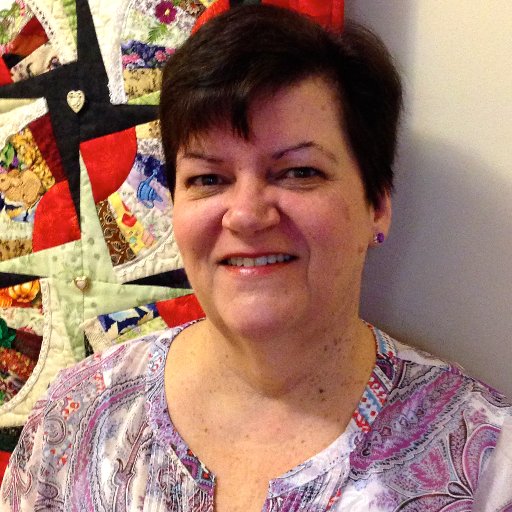 Professional Long Arm Quilter, Pattern Designer , Blogger, Quilting Teacher