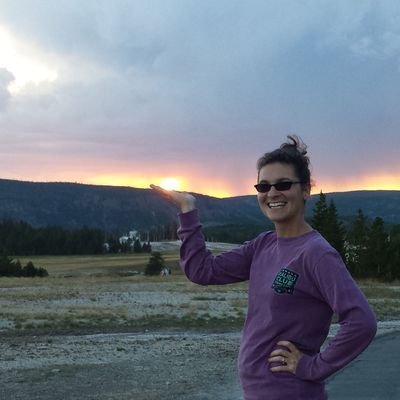 Jesus follower. Wife & Mom. Food lovah. Coffee drinker. #Chicago sports fan. @motiveslady on Instagram