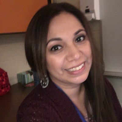 YesiBernal04's profile picture. 