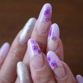 ジェルネイルマニア管理人、趣味としてセルフジェルネイルを楽しんでいます。 Gel Nail / Nail Art Designs /