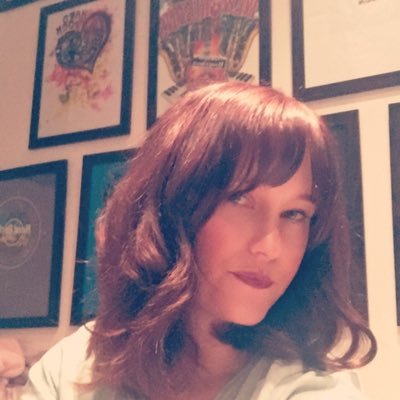 sa7ahjane's profile picture. Disney, cocktails and powerlifting!