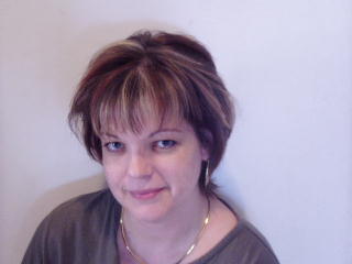 kellyzsuzsa's profile picture. hungarian ya blogger