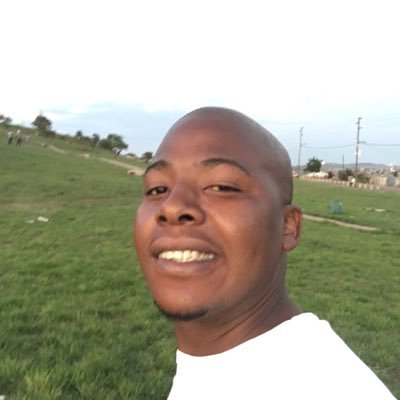 tebogosewape's profile picture. Eat, Code, Sleep and Repeat