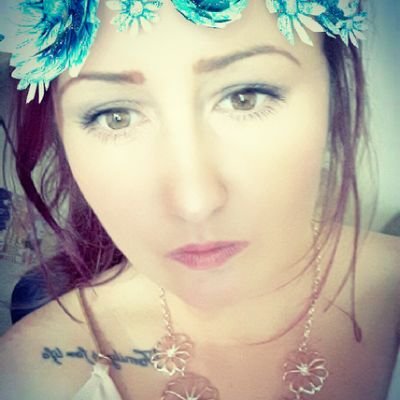 Mariamckeever1's profile picture. Am a happy young thing🍸😎