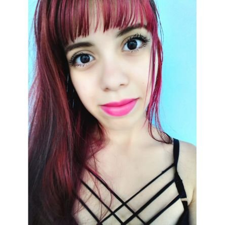 Oi , Meu nome é Paula sou YOUTUBER , tenho 20 anos e amo fotografias .
Espero te conhecer também.. 😍