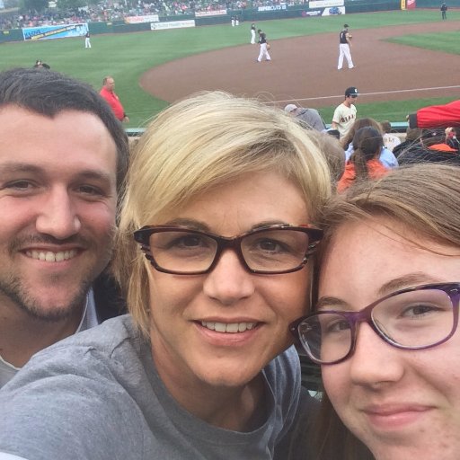 mistyleelamp's profile picture. 