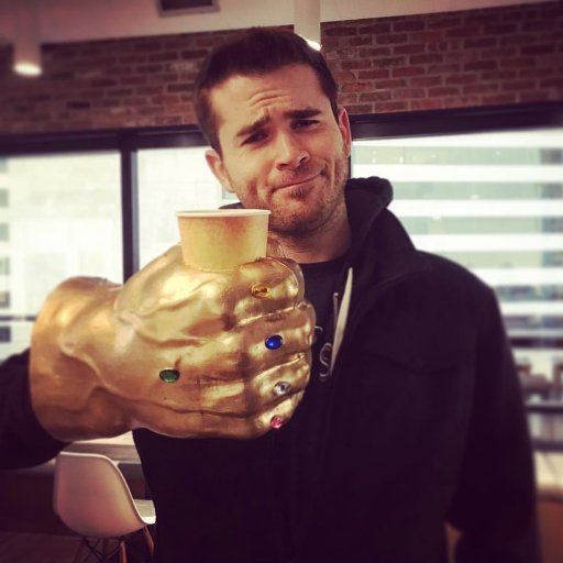 SullivAnimation's profile picture. Animator, Dog enthusiast, music lover, collector, human.