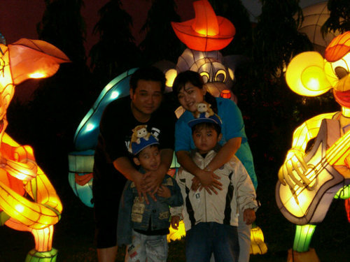 dinataj's profile picture. 