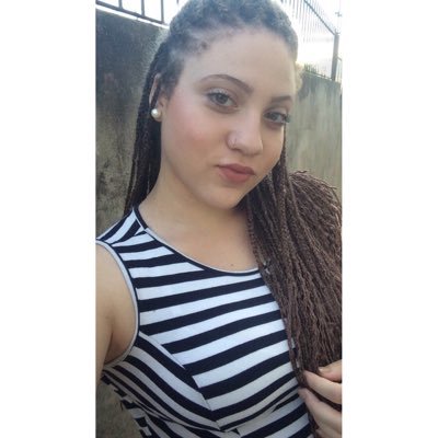 smileffly's profile picture. Seja feliz. Como for, com quem for, por favor e por amor.