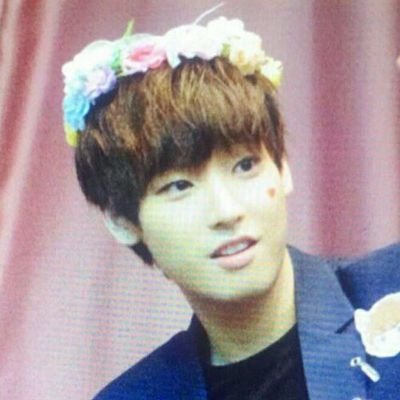 chxrryfollows's profile picture. ♡ Welcome, I'm Chxrry ♡ this is a free follow acc. supposed to give support to some peop, Have a very very splendid day !!