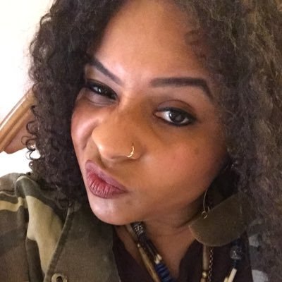 _NitaBee_'s profile picture. 