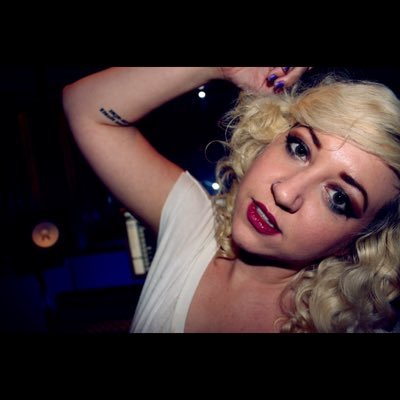 Singer of Glass Mansions • Create / Sing / Tour / Repeat • Follow @glassmansions