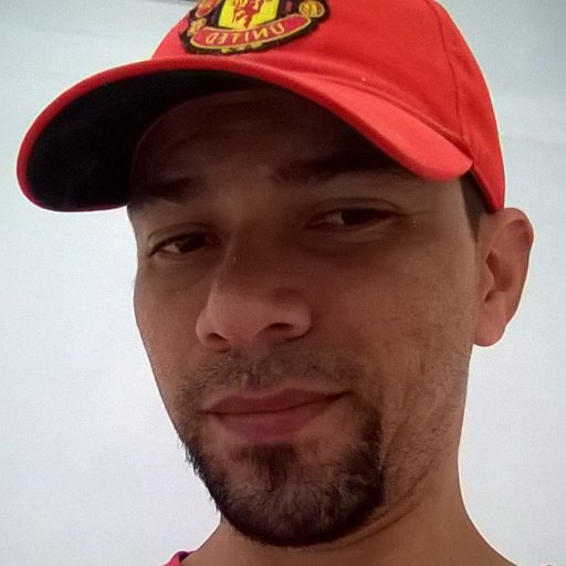 Olá espero que amigos venham a me seguir e quem gostar de mim que possa tc de vez em quando !!!!!!!