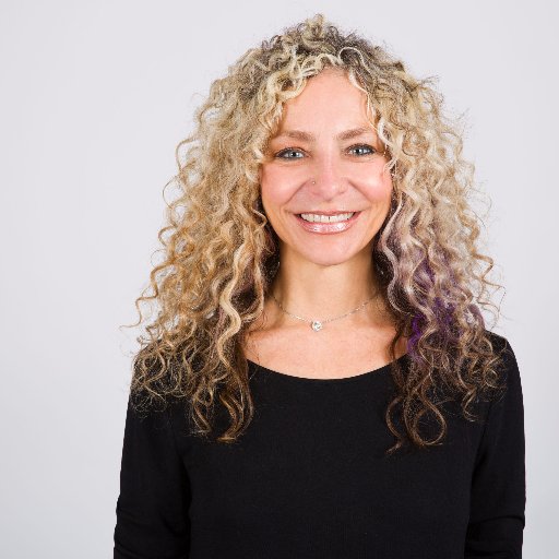 NYC-based high-tech recruiter focusing on small to medium sized companies. Loves start-ups and chai.