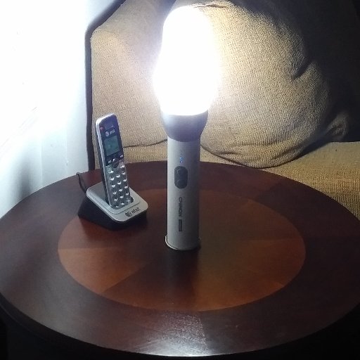 Ultra-reliable,rechargeable,long lasting, incredibly bright. The CHINON CH-ET12K e-Torch puts all the power of full size LED lightbulbs in the palm of your hand