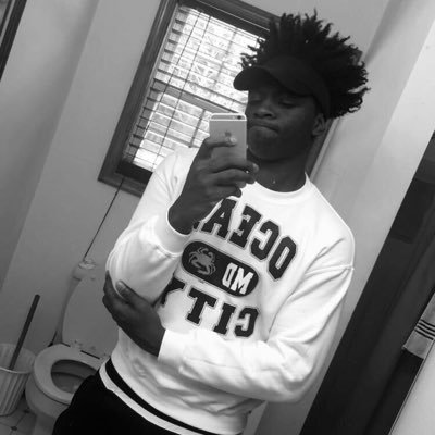 Geeked_HD's profile picture. Go to my 2nd channel https://t.co/q7lx64evz1