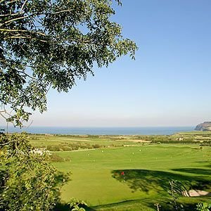 Hunley Hotel & Golf Club, a friendly hotel & golf resort overlooking the beautiful North Yorkshire coast line. Call us on 01287 676216 sales@hunleyhotel.co.uk