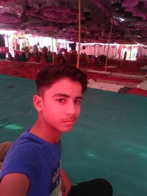 Dheeraj94264's profile picture. 