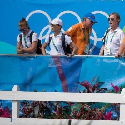 Sport is de rode draad in mijn leven, van klein meisje tijdens alle Olympische Spelen vast aan de TV tot zelf in de topsport actief te mogen zijn als vrouw.